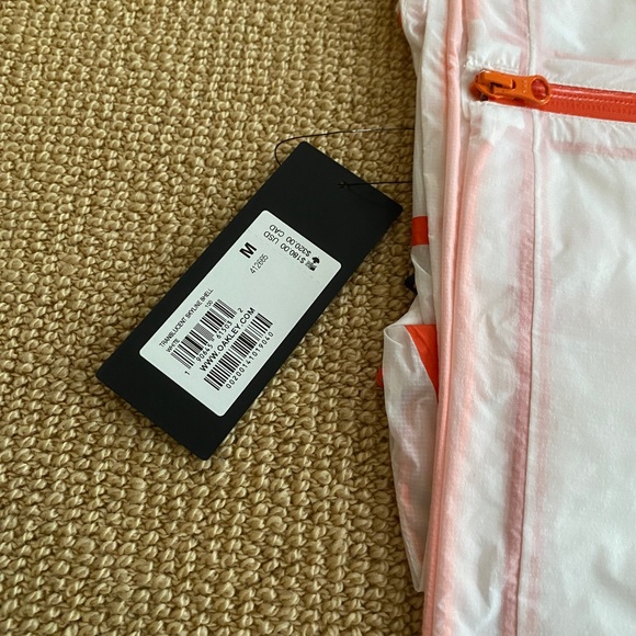 Men's Oakley Translucent Skyline Shell Jacket Size Medium NWT - Picture 5 of 7